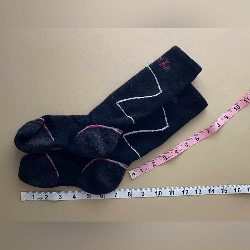 Smartwool socks - Picture 3 of 5